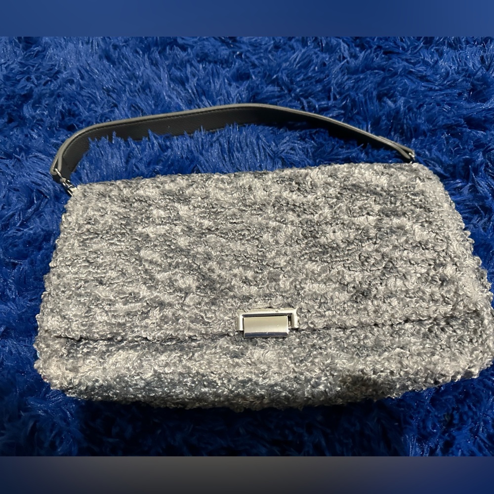 INC HANDBAG - Picture 4 of 5